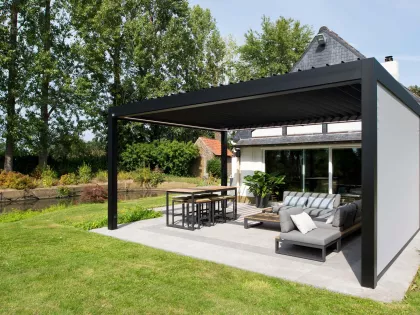 Pergola compacte à Roanne