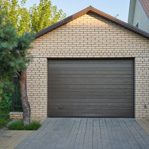 Porte de Garage sur Roanne Loire 42 - Entreprise de porte de garage roannaise